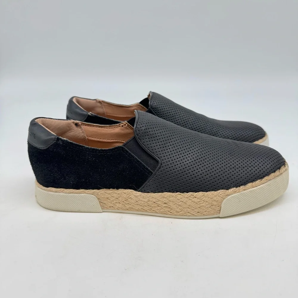 Sam Edelman Women’s Black Slip-On Sneakers – Size 9M - Picture 3 of 8